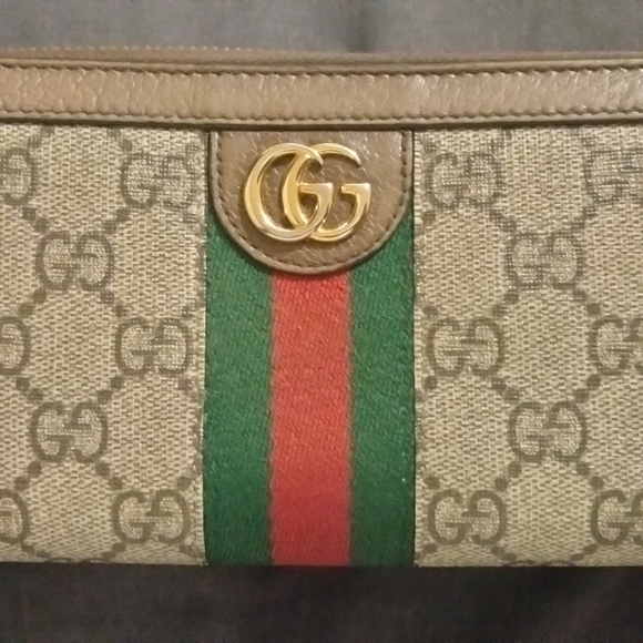 Gucci zip wallet - Picture 1 of 13